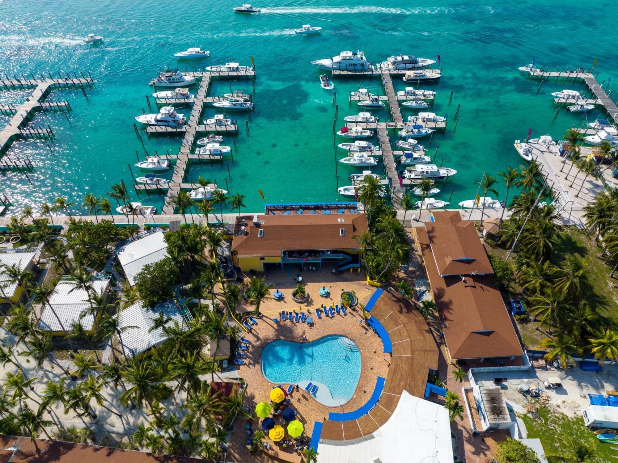 Bimini Big Game Club Resort & Marina Алис Таун Екстериор снимка